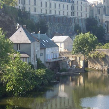 مبيت وإفطار ثوارس Moulin De L'Abbesse المظهر الخارجي الصورة